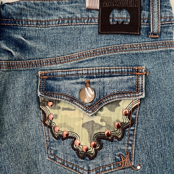 Makaveli Vintage 90 th Branded Denim Shorts Size 15 Exclusive of decoration - Picture 5 of 6